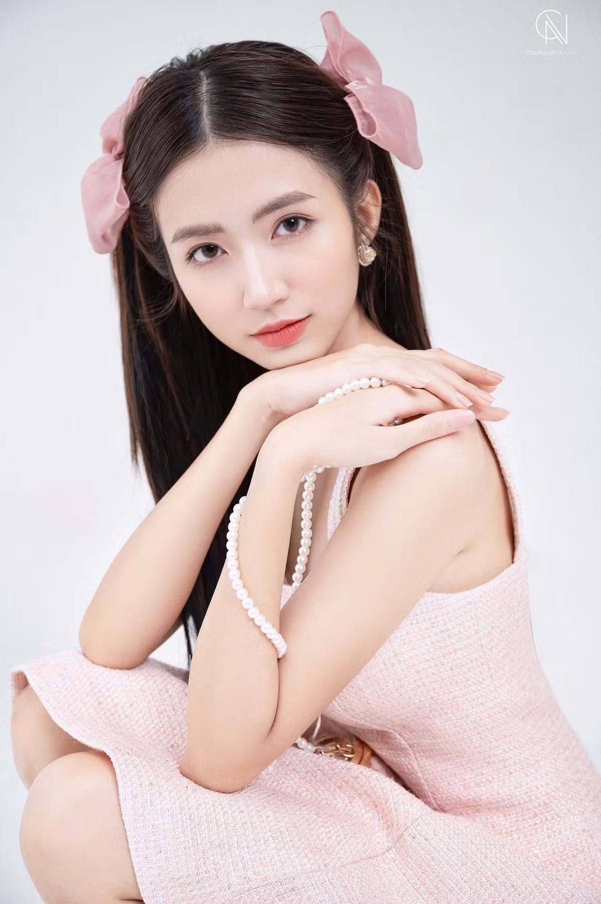 Bat mi ve nguoi mau 9x dong chinh trong 