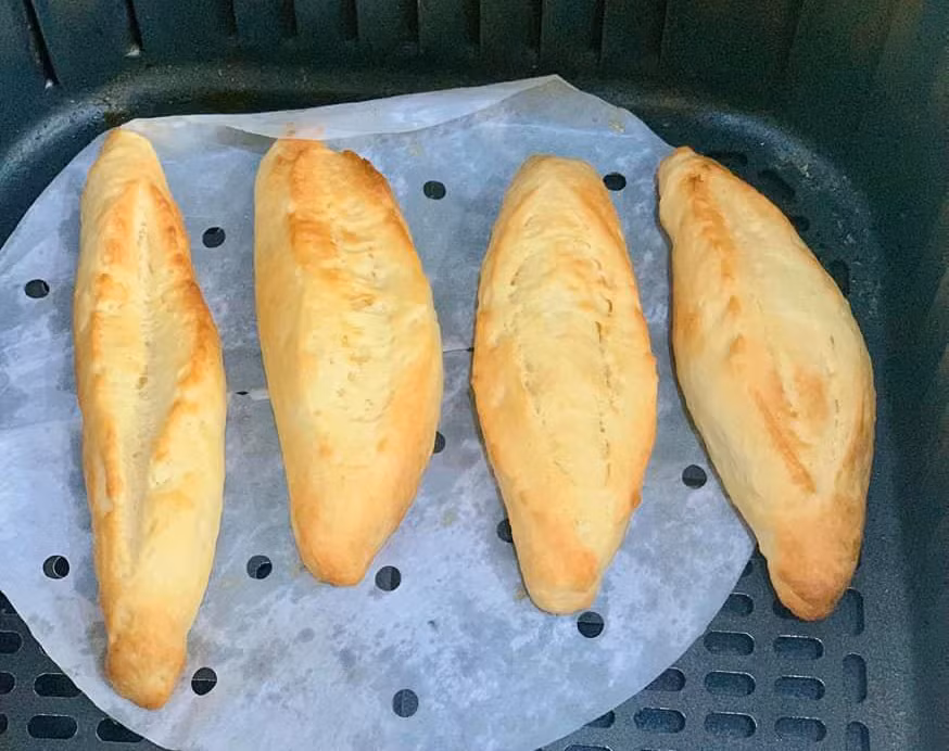 O nha roi qua, chi em Ha thanh mo lo banh my tai gia-Hinh-4