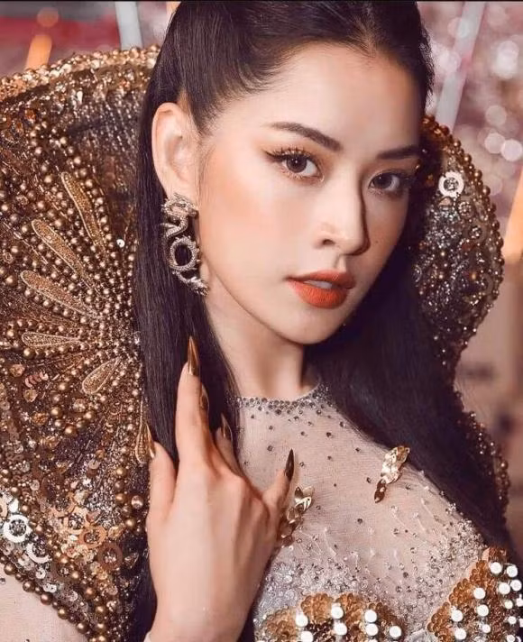 Chi Pu bi lo body trong anh goc khac han voi anh da PTS-Hinh-2