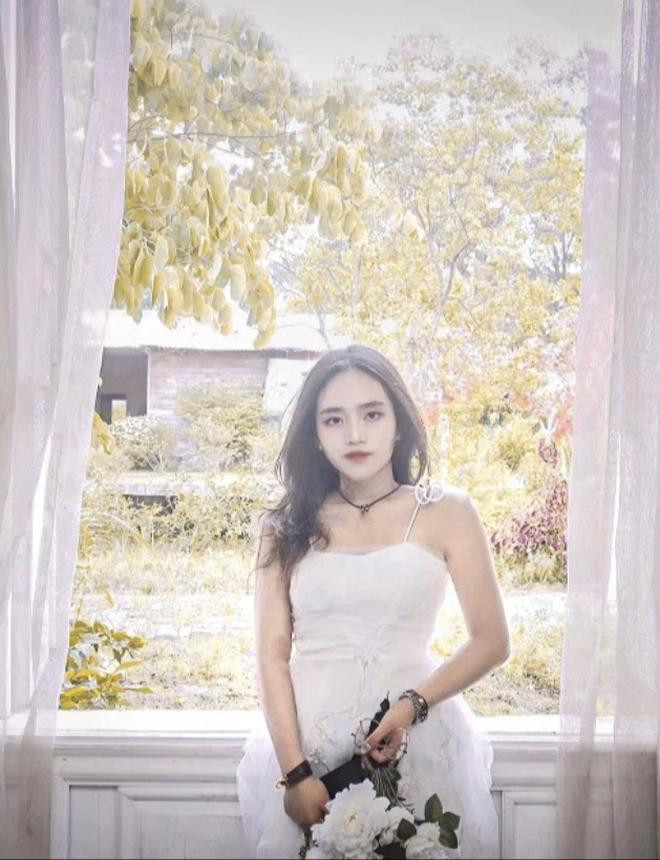 Rich kid 2k Hai Phong sang lai Ferrari di hoc, toi ve lam sep-Hinh-6