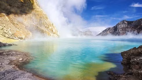 Ho axit lon nhat the gioi nam o dau?