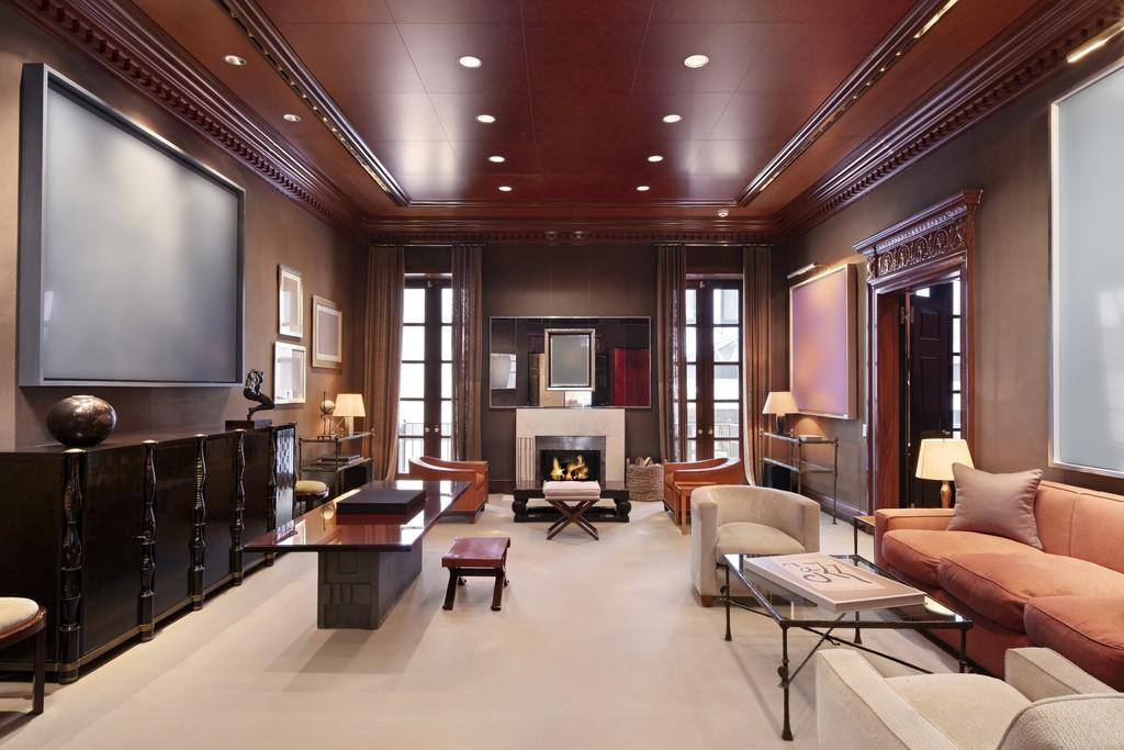 Phòng gia đình ấm cúng, được trang bị với những tiện nghi hiện hiện đại cùng các nội thất mang phong cách cổ điển.