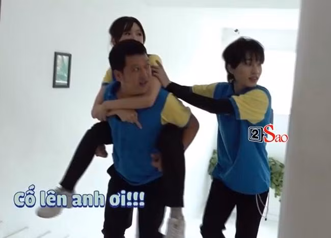 Ninh Duong Lan Ngoc bi soi 