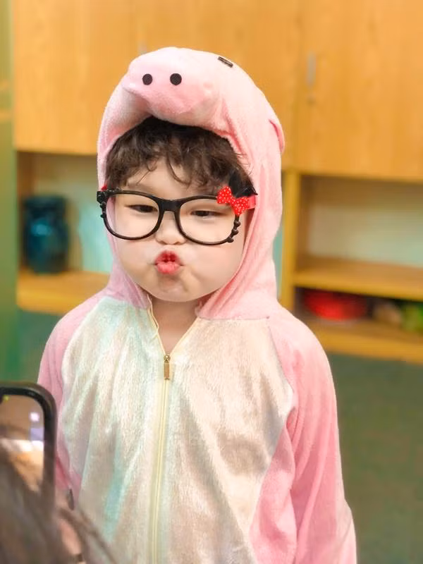 Con trai cua Lan Phuong va Hong Dang trong 