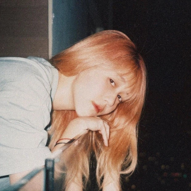 Khanh Van boc phot Hau Hoang la gai doang