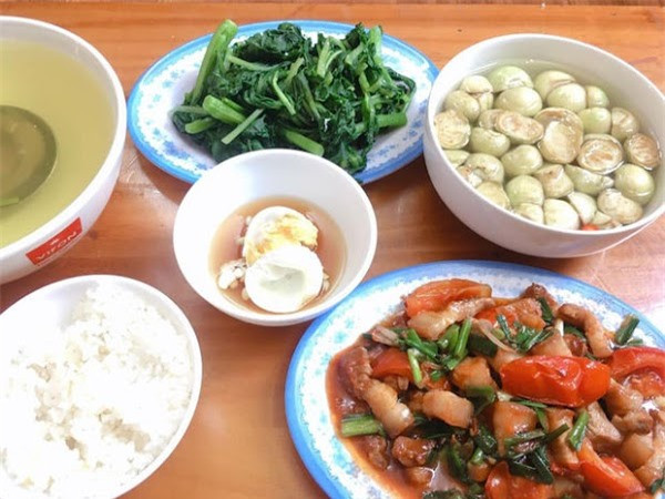 Gợi ý 20 mâm cơm chưa tới 50 ngàn: Nhà 4 người ăn no ảnh 4