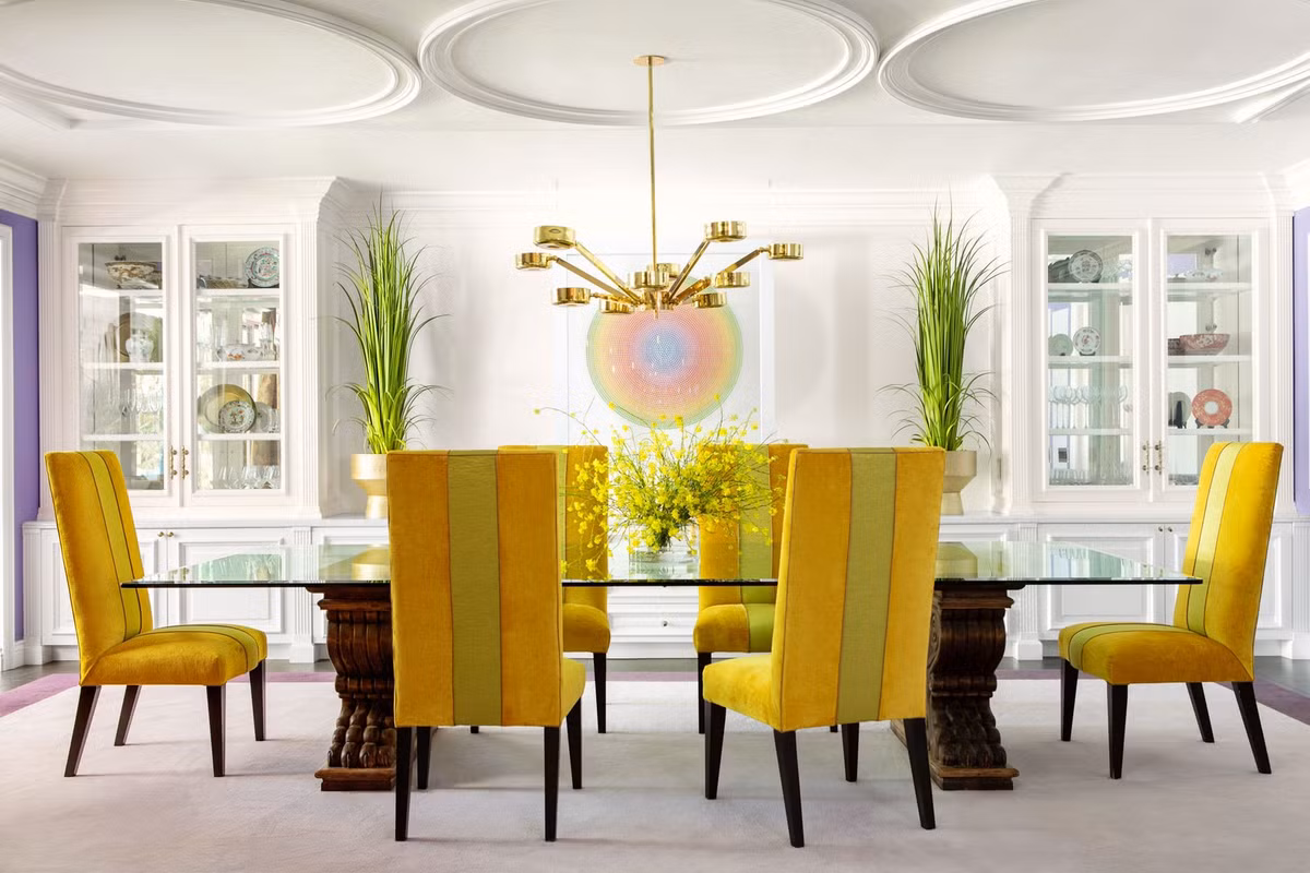 "Công việc đòi hỏi tôi phải đội nhiều loại mũ và trang phục khác nhau. Tôi thích nhập vai vào những nhân vật. Vì vậy, tôi muốn ngôi nhà của mình phản ánh nhiều chủ đề và tâm trạng khác nhau", siêu mẫu người Anh chia sẻ.