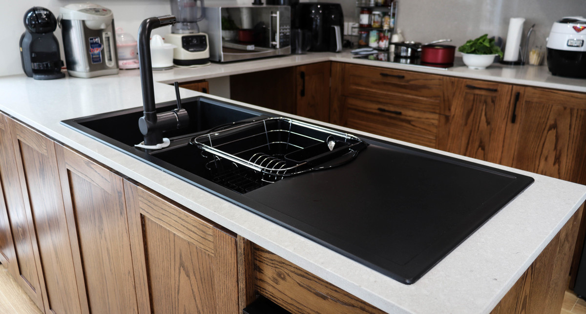 Biệt thự gây thương nhớ bên hồ cá, đưa cả thiên nhiên vào không gian sống