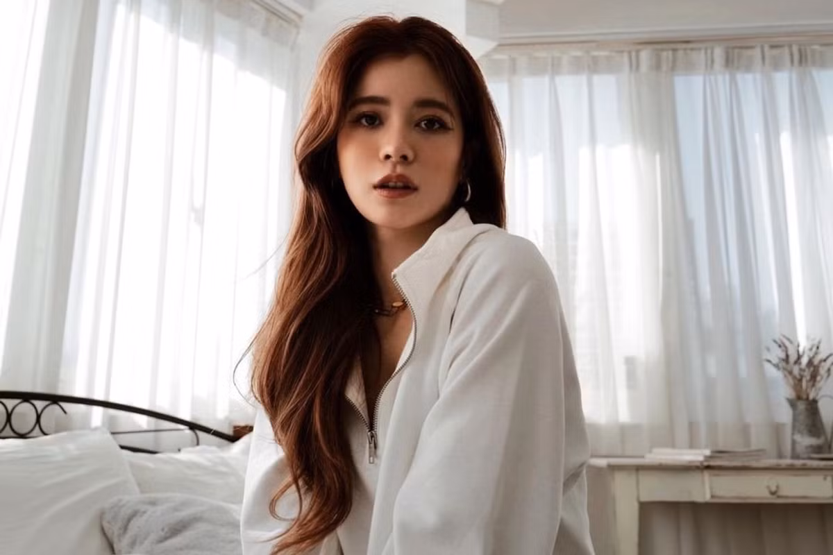 Lyla Lin là ca sĩ, người mẫu, diễn viên nổi tiếng ở Đài Loan, Trung Quốc. Cô nàng sinh năm 1990 là gương mặt quen thuộc trên trang bìa của nhiều tạp chí nổi tiếng về thời trang, làm đẹp như Vogue, Men's Body, FLASH... Ảnh: Lyla_.