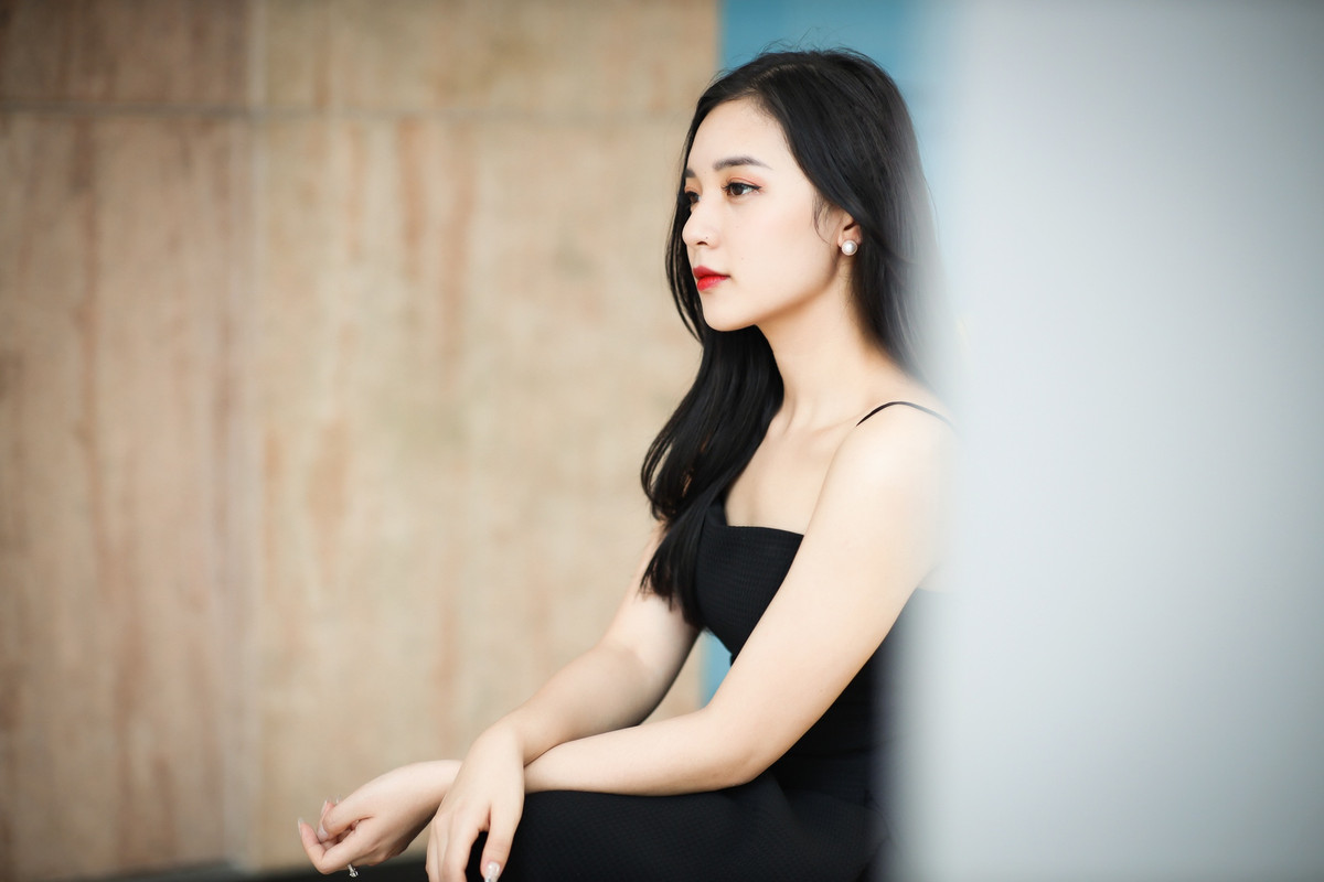 Phương Thảo là một nữ MC đa tài. Cô từng gây chú ý với video hát và đánh piano tại nhà.