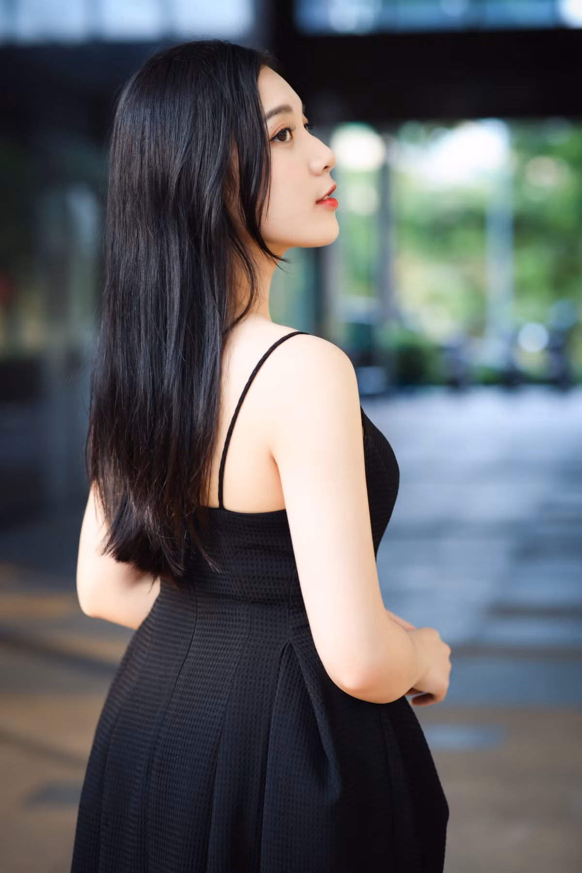 Cô đặc biệt yêu thích Team Flash của Liên Quân Mobile. "Team Flash là đội có nhiều ý nghĩa với tôi. Họ là những game thủ đầu tiên tôi tiếp xúc trong cộng đồng eSports. Thành tích và vinh quang mà Team Flash mang lại cho nền Liên Quân Mobile Việt Nam khiến mọi người tự hào", cô nói.