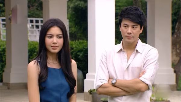 Noi san sang bo vo, va su xuat hien cua vi khach khien chong hoi loi-Hinh-2