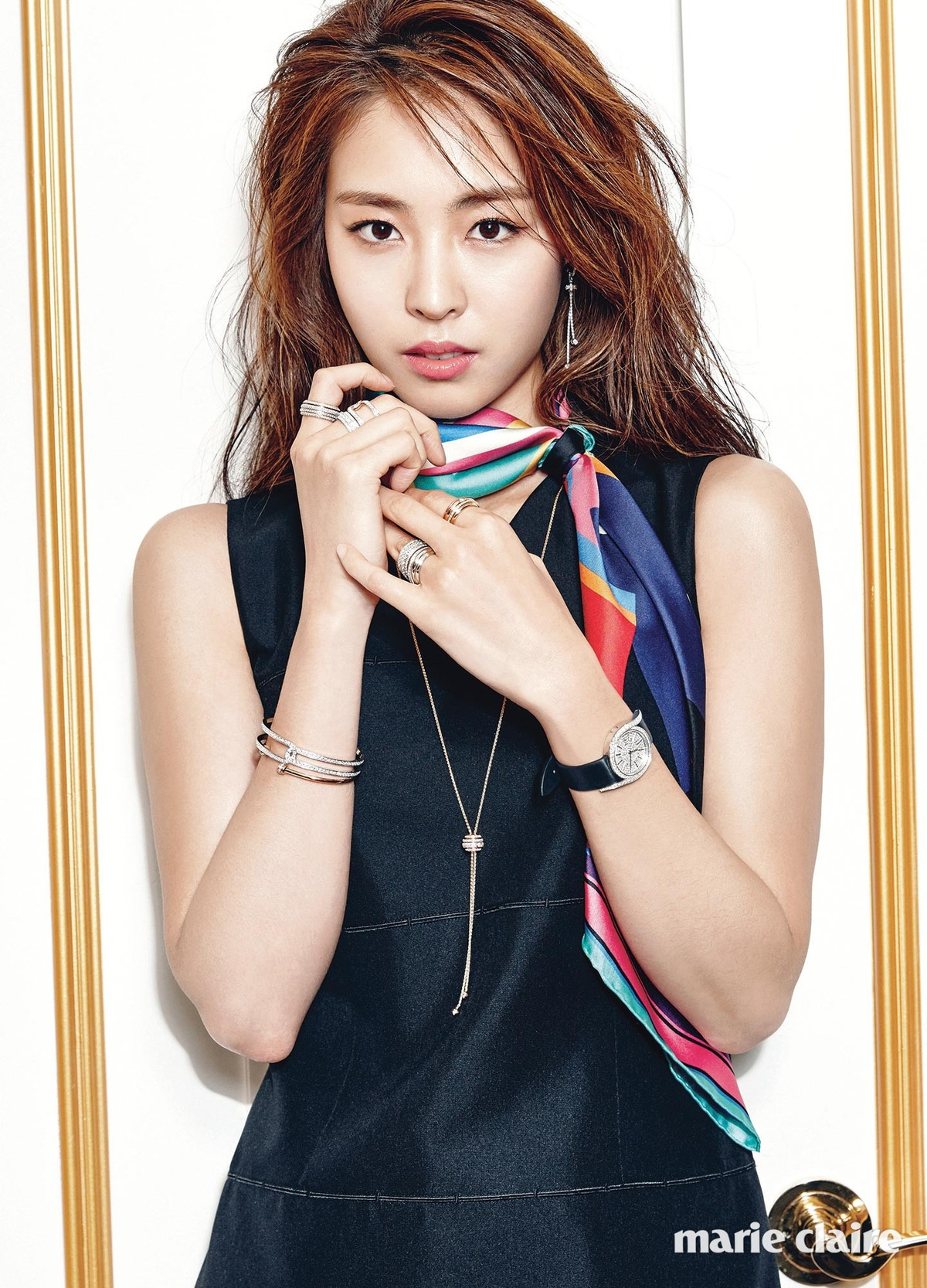 Yuri cho biết các nghệ sĩ trong SM đều cho rằng vì vẻ ngoài của Lee Yeon Hee quá đẹp và nổi bật, nữ diễn viên sẽ thu hút mọi sự chú ý nếu cô đứng cùng SNSD. Bởi nhóm nhạc vốn gồm những cô gái có vẻ đẹp ngang bằng nhau.