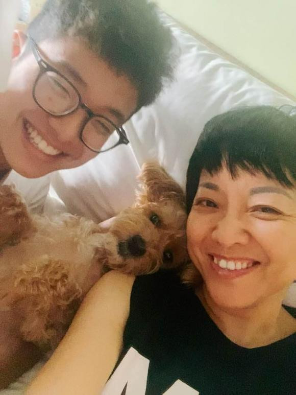 Con trai MC Thao Van khuyen me nen nghi den viec lay chong