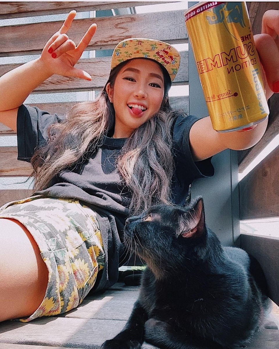 br/> Ngoài thi đấu chuyên nghiệp, Nonaka còn là người mẫu ảnh nổi tiếng ở đất nước mặt trời mọc. Trang cá nhân của cô nàng có hơn 200.000 lượt theo dõi, phần lớn đăng tải hình ảnh thể hiện gu thời trang cá tính, bên cạnh những khoảnh khắc thi đấu thể thao.