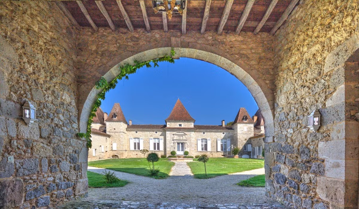 Gioi tai phiet chau A do xo mua lau dai chau Au-Hinh-2