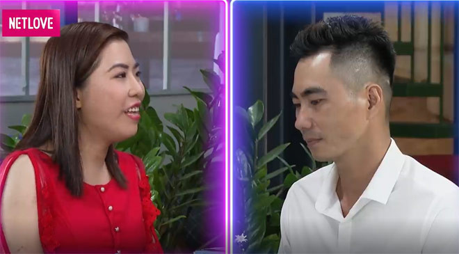 Đàng trai trải qua 2 mối tình, mối tình gần nhất được gần 1 năm do cảm thấy không hợp về tính cách nên đường ai nấy đi. Đàng gái có 3 mối tình nhưng chỉ được vài tháng rồi chia tay do xa mặt cách lòng.