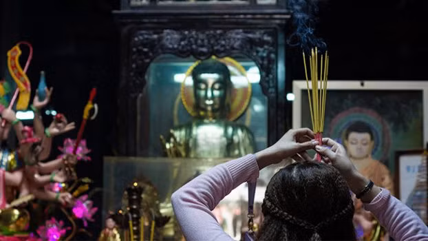 Dau hieu cua nguoi kiep truoc song hien duc, kiep nay huong Hong Phuc Te Thien-Hinh-2