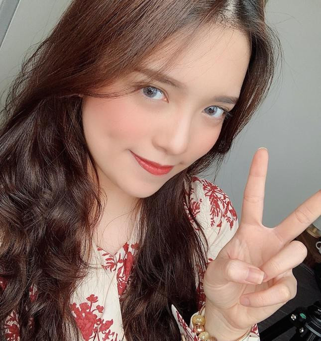 De Mẫn Nhi- Nữ youtuber với câu chuyện truyền cảm hứng khi du học De Man Nhi- Nu youtuber voi cau chuyen truyen cam hung khi du hoc