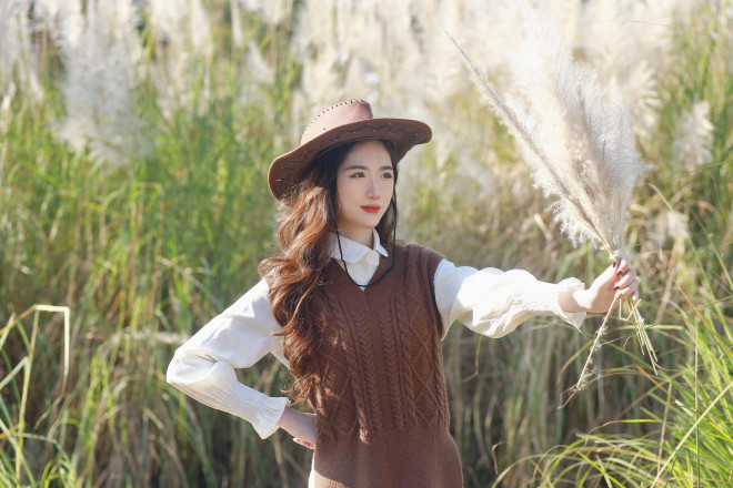 Nữ sinh 2K hóa thân nàng cao bồi quyến rũ - Hình 4 Nu sinh 2K hoa than nang cao boi quyen ru-Hinh-4