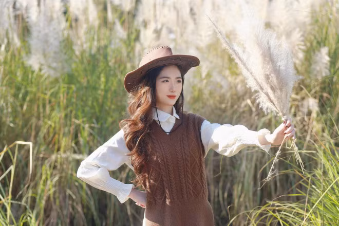 Nu sinh 2K hoa than nang cao boi quyen ru-Hinh-4