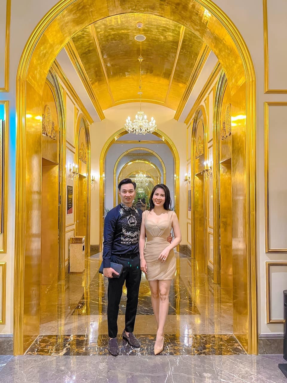 Dù đã bên nhau 7 năm nhưng Ngọc Hương và Thành Trung vẫn giữ được tình cảm mặn nồng. Tháng 7/2020, Thành Trung và vợ dọn về căn hộ rộng 260 m2, trị giá 18 tỷ tại Hà Nội để các con có không gian sống tốt hơn.