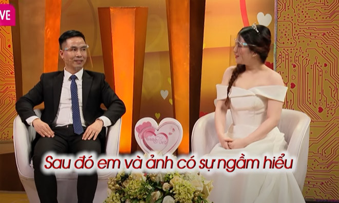 Bac si U45 cuoi duoc vo dep kem 18 tuoi, co dem tan hon khac la-Hinh-5