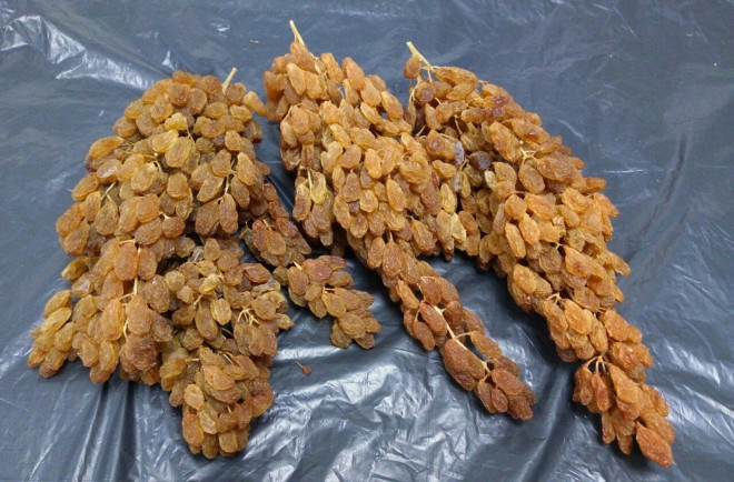 Nho Trung Quoc lam mua, lam gio thi truong cho hoa qua online-Hinh-4