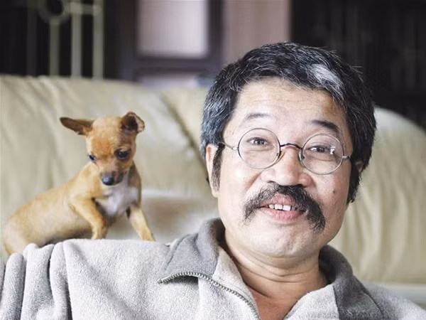 NSND Le Hung U70 hanh phuc ben vo tre kem 32 tuoi va 5 con-Hinh-2