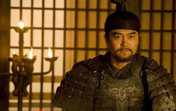 3 nhan tai nao ma Luu Bi khong biet giu, de tuot vao tay Tao Thao-Hinh-3