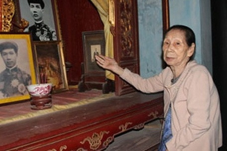 Chốn hậu cung triều Nguyễn qua lời kể của vị cung nữ cuối cùng - Hình 3 Chon hau cung trieu Nguyen qua loi ke cua vi cung nu cuoi cung-Hinh-3