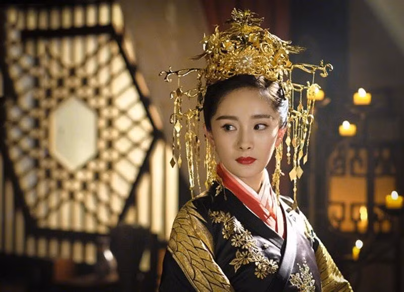 Vi Hoang de duy nhat bi vo cho an bat tai vi dam benh phi tan