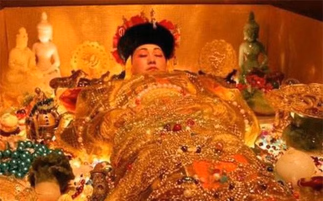 Vien Da minh chau ma Tu Hi tung ngam vi sao lai lot vao tay Rockefeller?