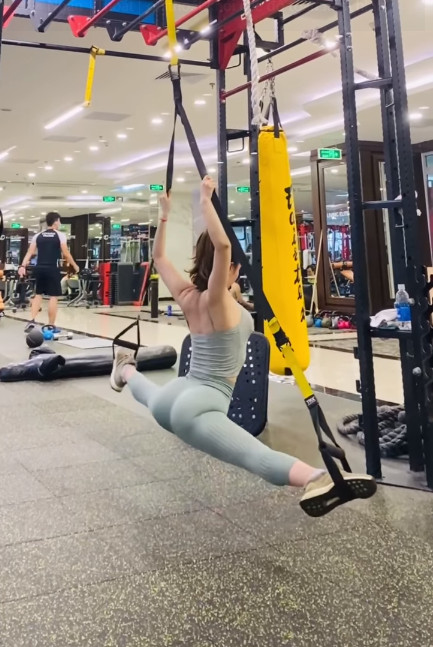 Viet Anh tha thinh Quynh Nga tao bao khien dan tinh do mat-Hinh-4