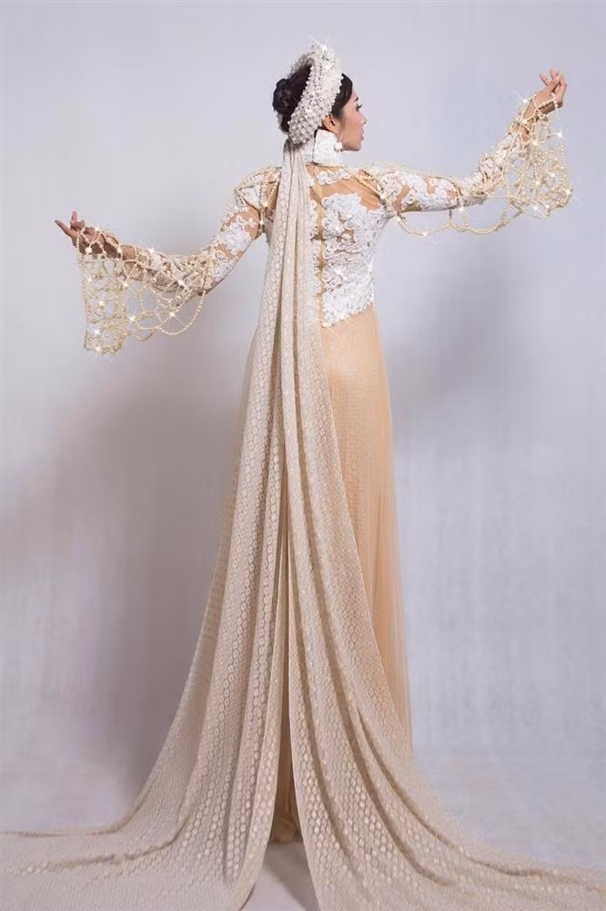 Hoa hau ly hon Dang Thu Thao tung mac bo do 5 ty dong-Hinh-9