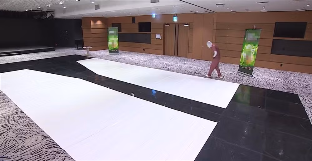 Truong Giang gap su co tut quan, nguoi xem tro mat