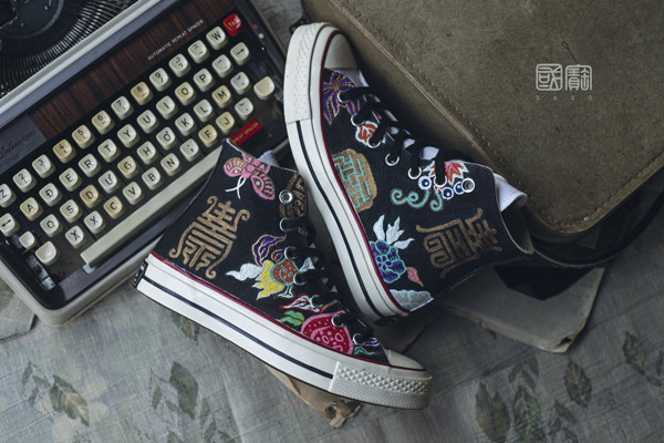 Ve voi len giay roi ban gia hon chuc trieu dong/doi van dat khach-Hinh-2