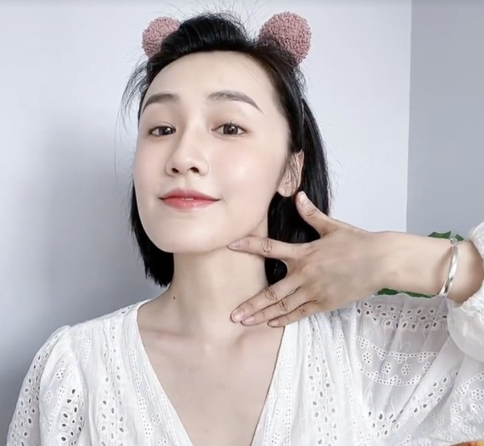 Thuc hien cac dong tac nay nep nhan vung co va cam nong se bay bien-Hinh-4