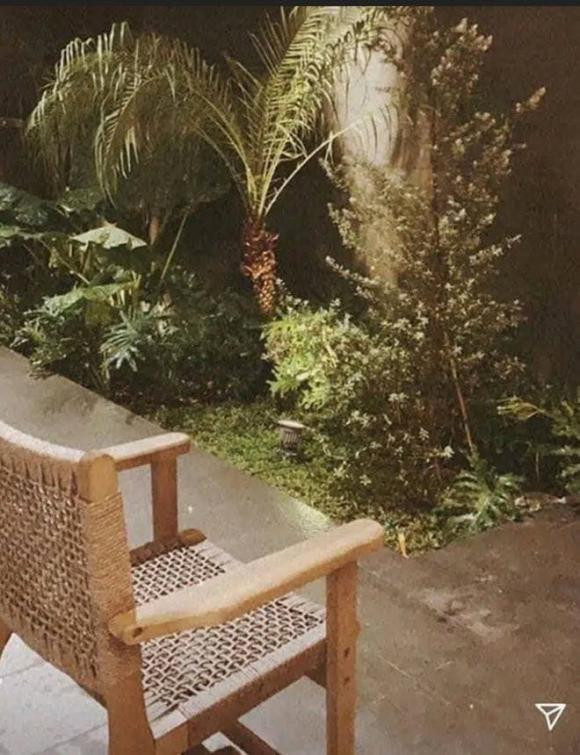 Toc Tien bat ngo va ngam am chi: 