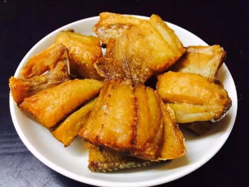 Dac san hiem Nam Bo: Ca thom mui la dua, gia 1 trieu dong/kg