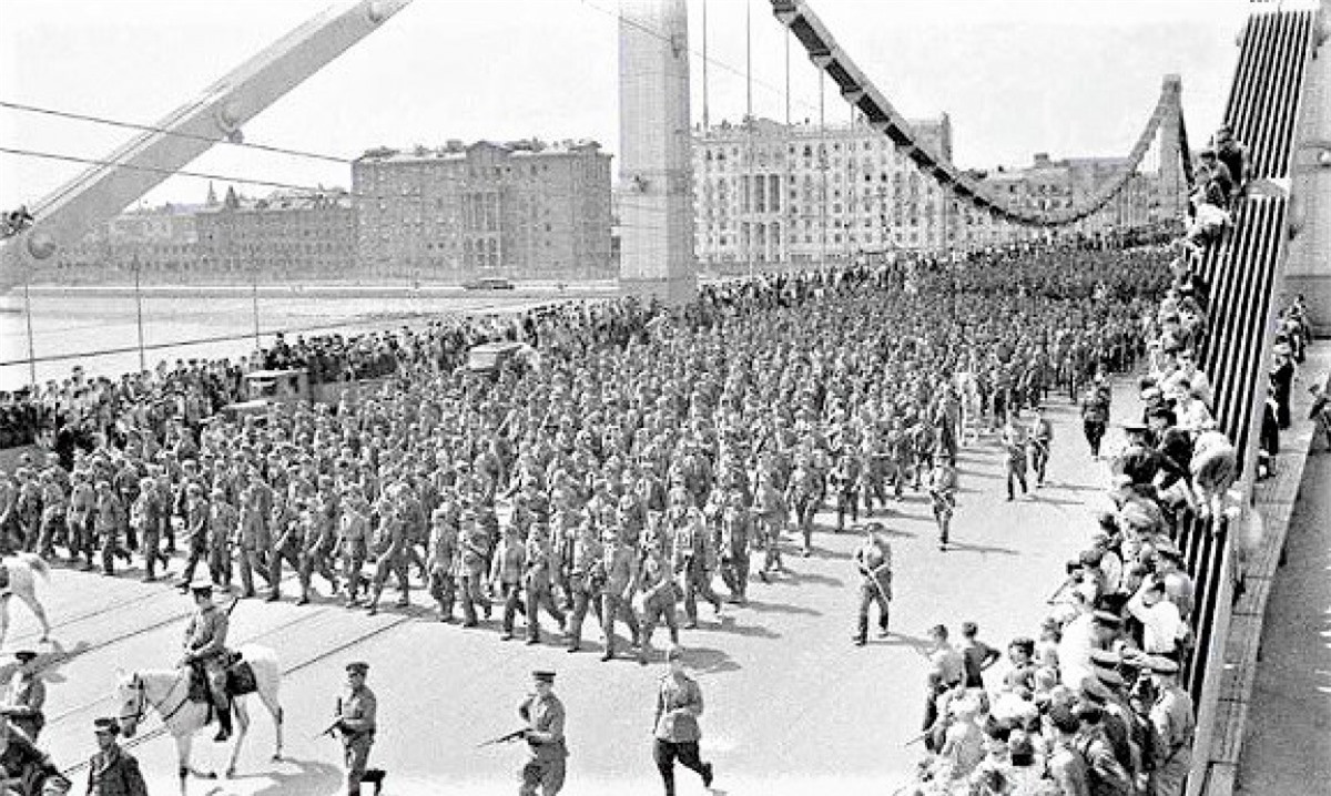 Chiến dịch “Điệu valse Lớn” ở Moscow đã gây ngạc nhiên như thế nào ảnh 1