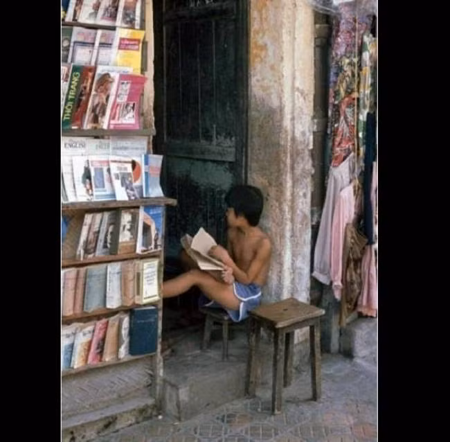 Cửa hàng cho thuê truyện - ước mơ của những đứa trẻ thời xưa.