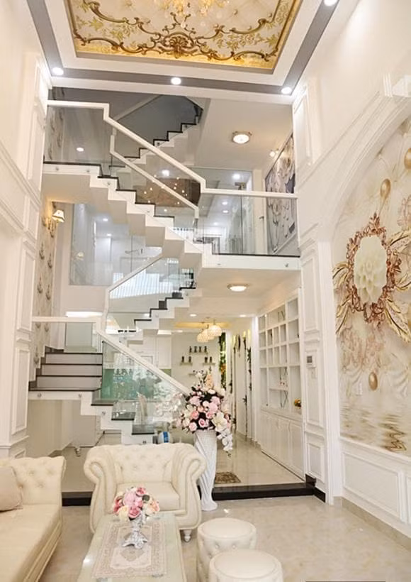 Cuoc song cua Vu Hoang Viet sau khi chia tay ty phu gio ra sao?-Hinh-10