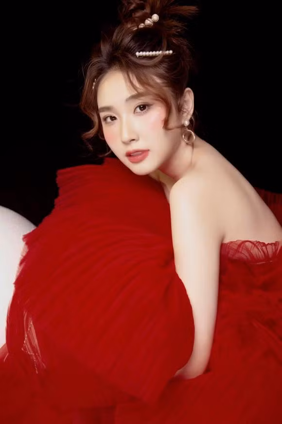 Hot girl len tieng khi bi nguoi khac muon anh dang tuyen ban trai-Hinh-7