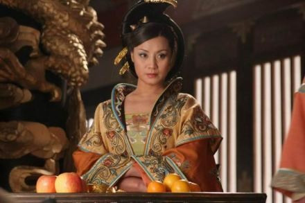 Tùy Dạng Đế Dương Quảng: Giết cha, đoạt mẹ kế... làm vợ? - Hình 2 Tuy Dang De Duong Quang: Giet cha, doat me ke... lam vo?-Hinh-2