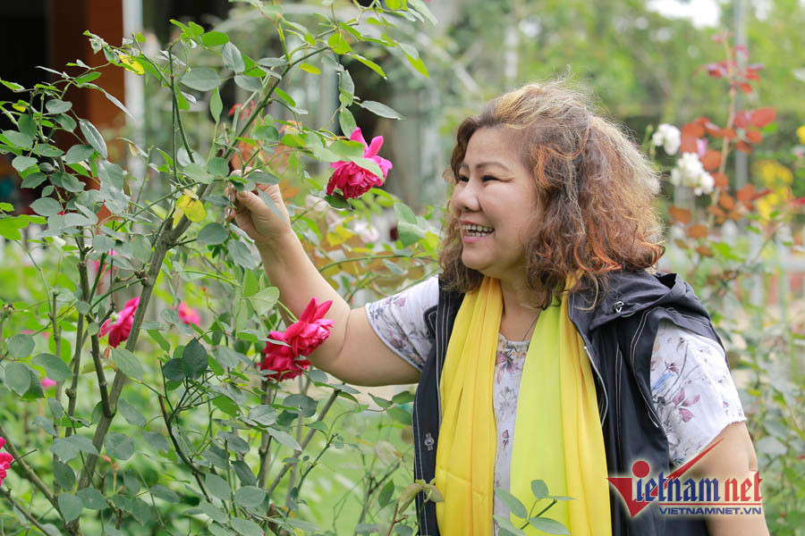 NSND Thanh Hoa tuoi 71: Ong xa chieu toi nhu em be-Hinh-3