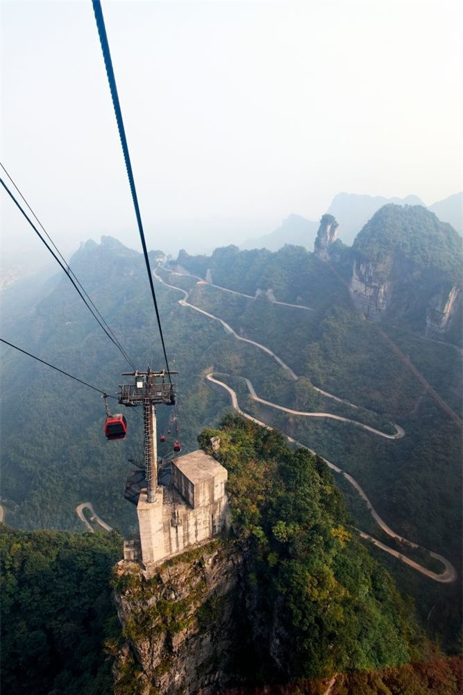 Câu chuyện thần bí xung quanh cổng trời Trung Quốc ảnh 5