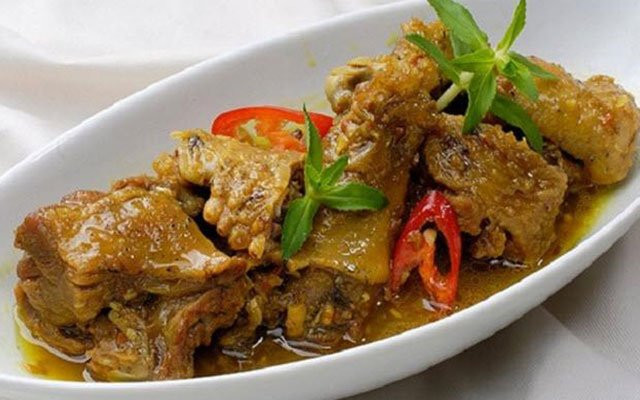 Thit vit nau gia cay thom ngon, la mieng ai cung me tit-Hinh-2