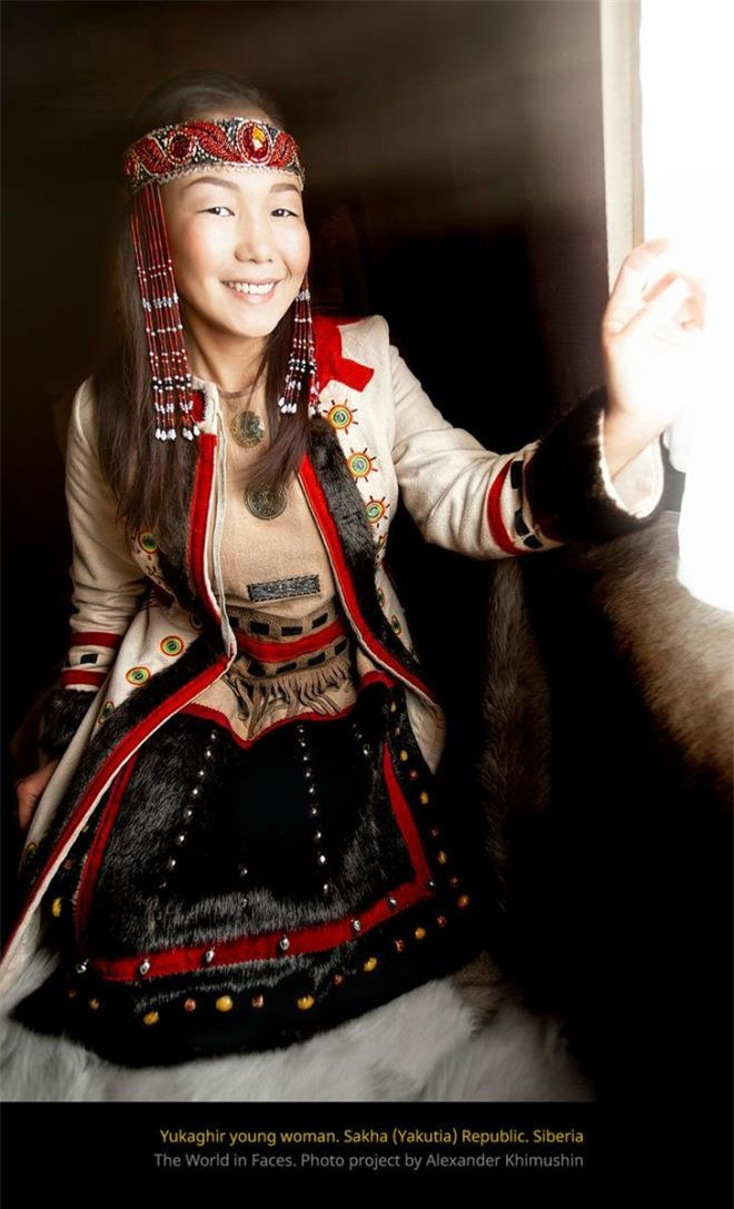 Anh chan dung cua nguoi thuoc cac dan toc co nguy co tuyet chung-Hinh-10