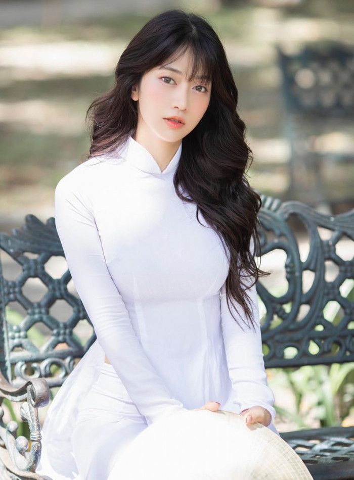 "Nghẹt thở" ngắm thân hình của tiktoker Lê Bống - Hình 12 "Nghẹt thở" ngắm thân hình của tiktoker Lê Bống ảnh 12